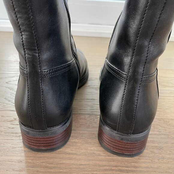 Coach Easton Sleek Knee High Leather Boots w Gold Buckle Hardware Black Sz 9.5 - Picture 10 of 13